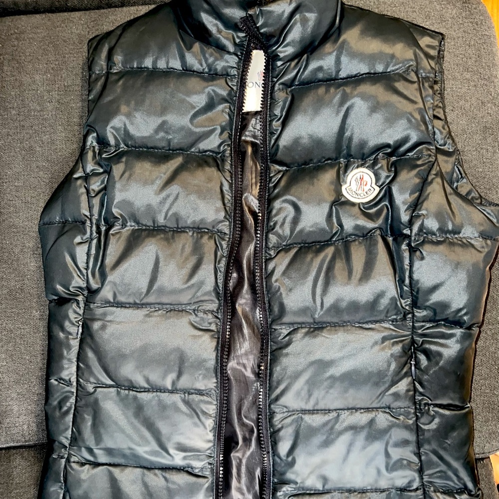 Classic MONCLER black shiny puffer vest. Authentic purchase (RealReal).